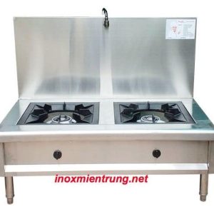 Bếp hầm thấp đôi inox có nước cấp nấu, thành gáy cao.